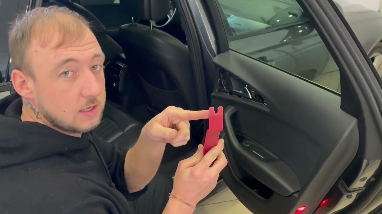 Audi A6 4G Türverkleidung ausbauen