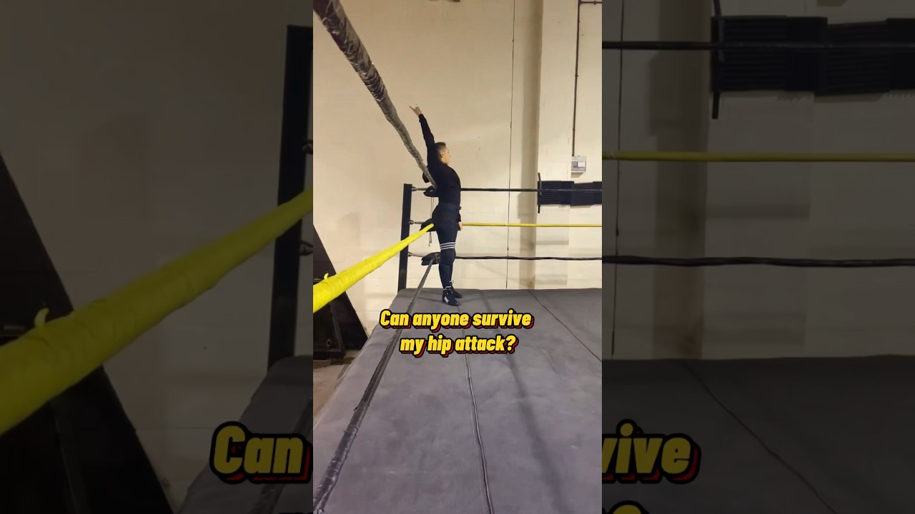 Атака бедром рока! 😱🥵 