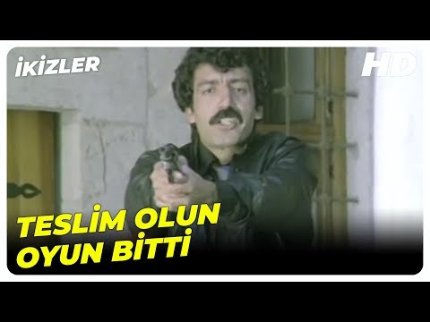 İkizler - Müslüm Baba, Suçluların Korkulu Rüyası Oldu | Müslüm Gürses Eski Türk Filmi