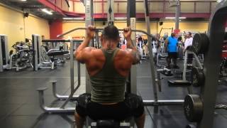 Bench lat pulldown superset