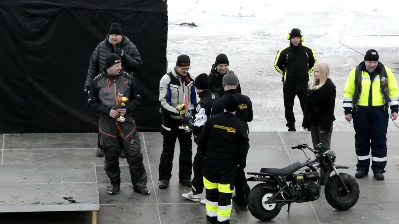 Palkintojenjakojen kooste Haminan mopokisoista 9.3.2024