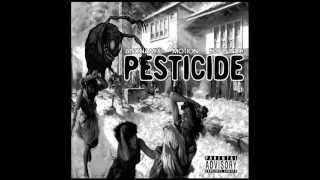 01. Anonamix, MoTioN, Edd Bundy - Highly Toxic (Intro)