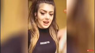 Simge Barankoğlu Göğüsleri̇ni̇ Avuçluyor Ve Twerk Yapiyor