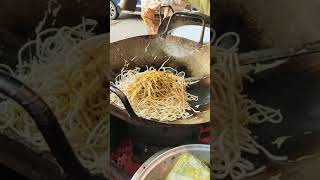 famous chowmein😍😍/ special street chowmein😋/ indian street food #shorts #streetfood#chowmein