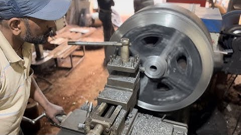 A simple idea for making a worm gear from a tap drill thread on a lathe ⚙️😱