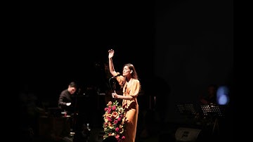 Monita Tahalea -- Bisu ft. Sri Hanuraga ( Konser Dandelion 2016 )