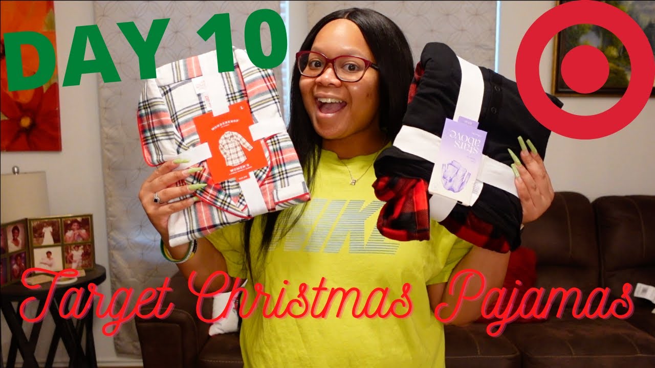 VLOGMAS 2021 DAY 10 - TARGET CHRISTMAS PAJAMA HAUL