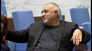 49-ия парламент без думи - как си общуват депутатите