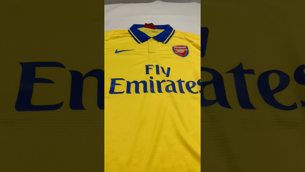 1314 Arsenal Retro Away S-2XLBeautiful color contrast is always a classic.
