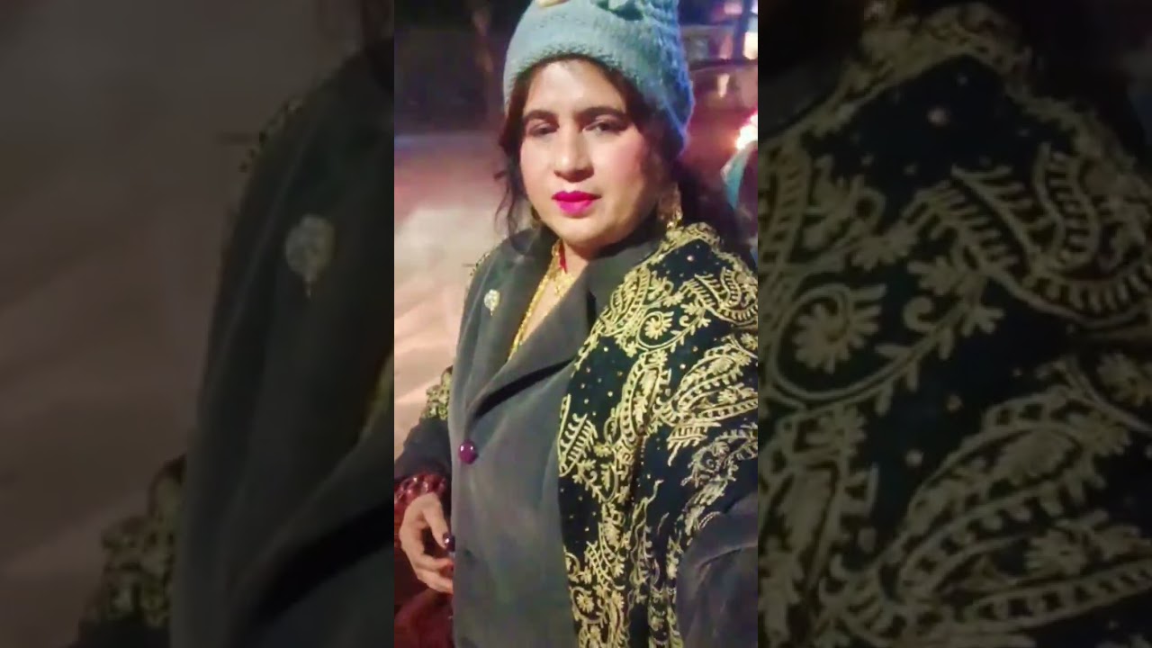 khoi khoi aankhon mein