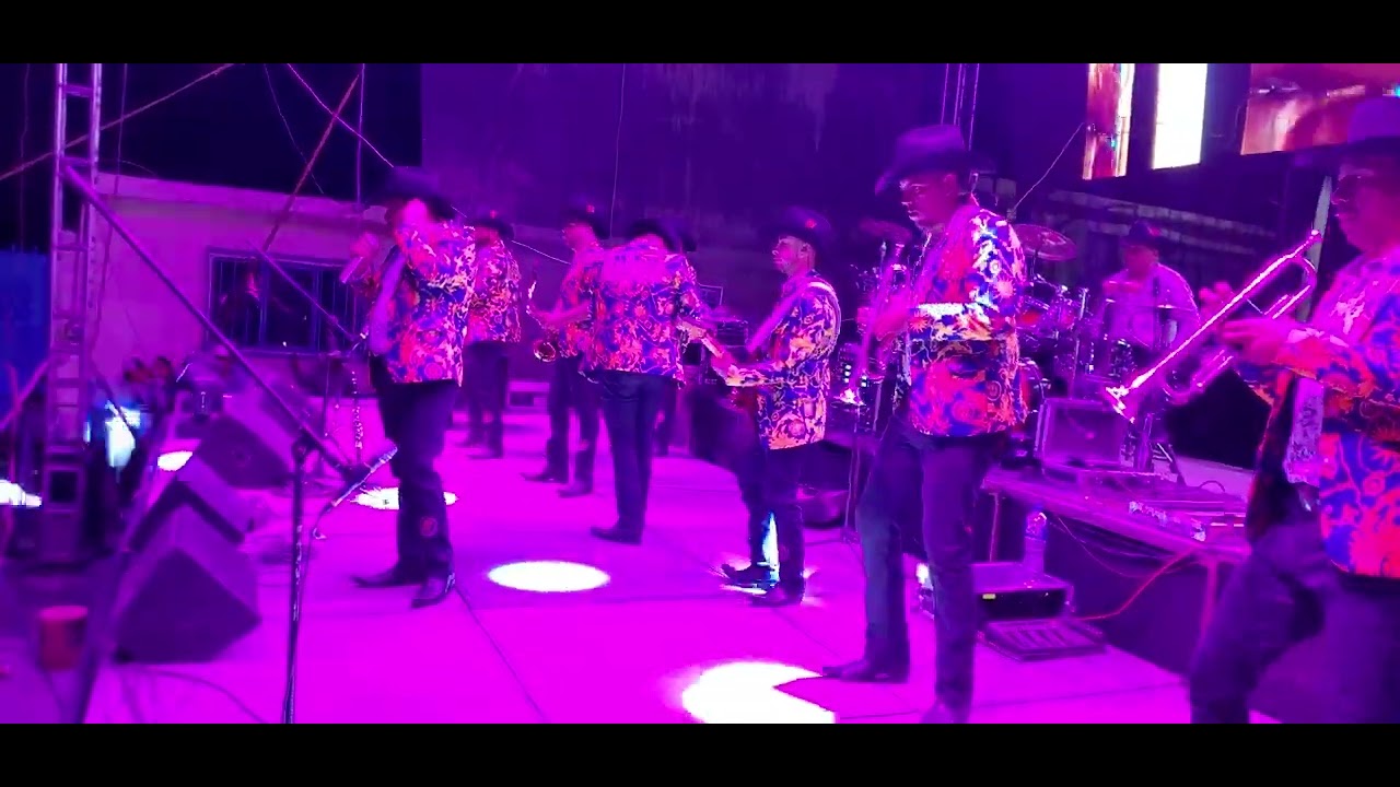 Las Medias Negras Banda Rafaga YouTube