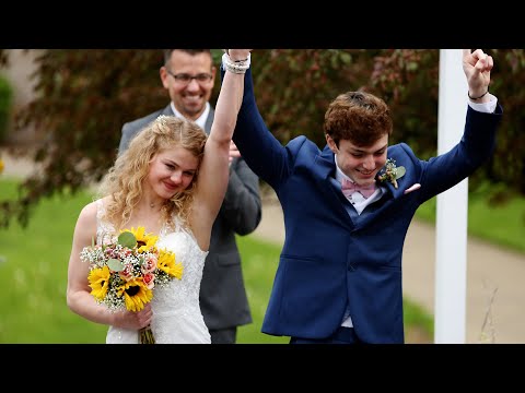 Teen Given Months to Live Marries High School Sweetheart