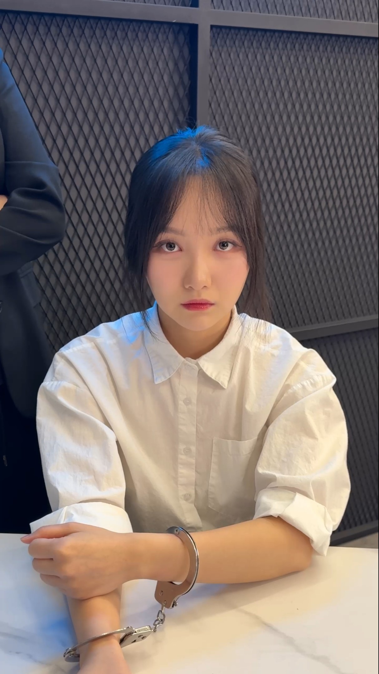 그녀의 계략을 단번에 간파했다