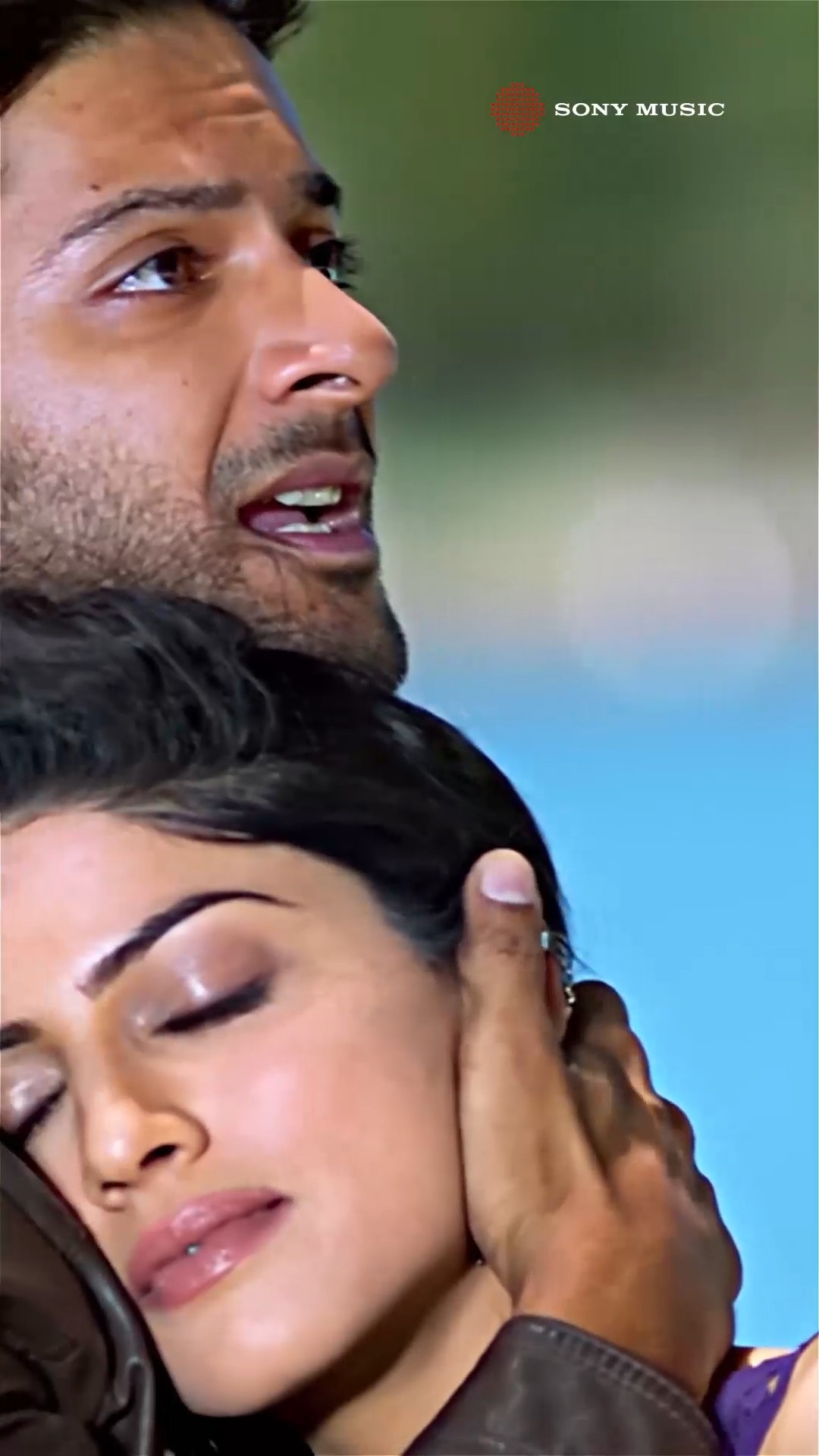 Embrace the stillness of love with every beat. ? #khamoshiyan #alifazal #arijitsingh