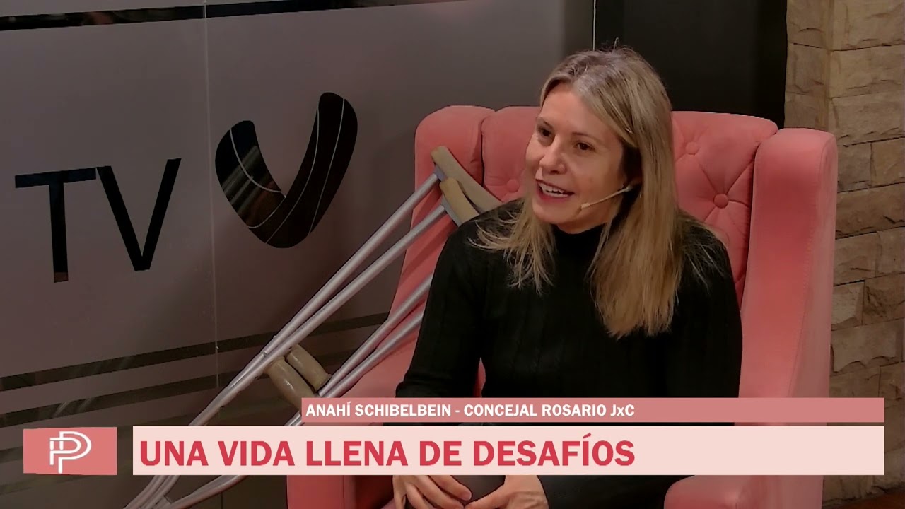 EN PRIMER PLANO ANAHÍ SCHIBELBEIN