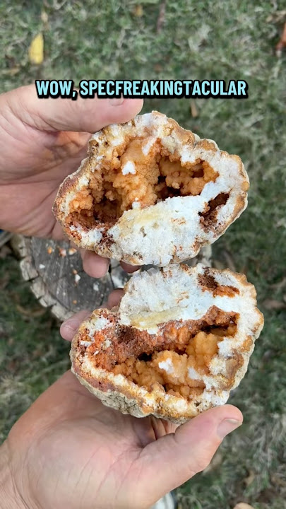 I like breaking rocks #geodes #indianageodes #rockhound