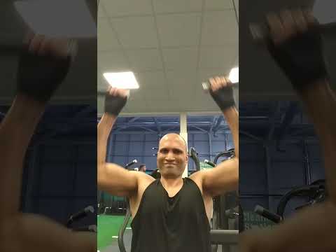 diverging lat pulldown set 3 failure set 79 kg