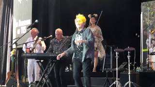 Jon Anderson of YES @ Epcot on 3/11/19 • Yours is No Disgrace by the Big Cat  78 views 5 years ago 10 minutes, 16 seconds