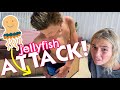 ATTACKED BY A JELLYFISH IN THE OUTER BANKS | BEACH VACATION SOUVENIR SHOPPING | SAYING GOODBYE