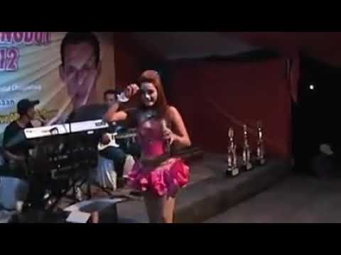 Dangdut koplo~ keong racun ~ goyang hot