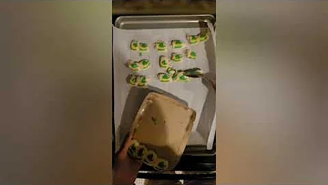 Elf Shape Sugar Cookie Dough|Making Christmas Suga...
