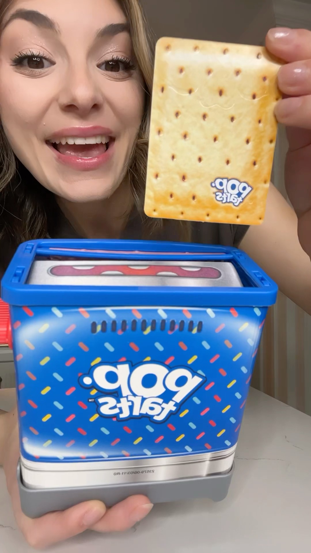 This treat is super sweet pop it up plush!!? #poptarts