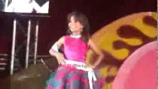 Vicdeli Verde En El Mini Reina Trujillo 2013