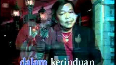 "Dalam kerinduan" voc : Charles H. (karaoke).