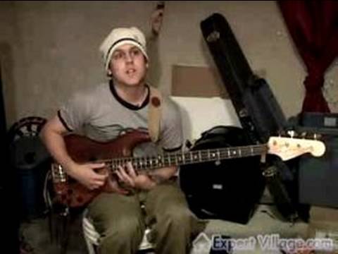 how-to-play-bass-guitar:-beginner-lessons-:-tuning-a-bass-(by-ear)