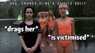 Amanda Buckman being dragged by Wednesday for over 4 and a half minutes straight 💅🏻