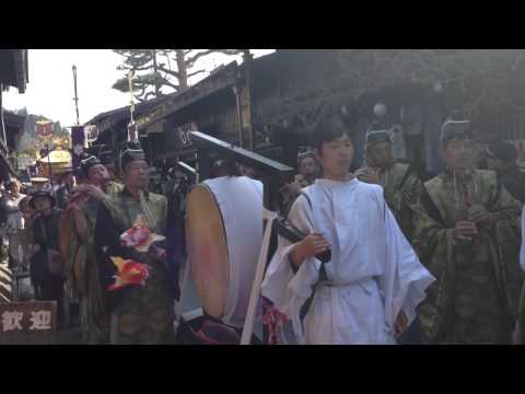 春の高山祭り 20140415