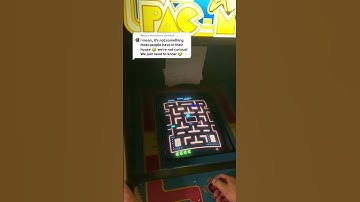 Playing pac-man on my classic arcade machine!#arcadegame #pacman #retrogaming #nostalgia