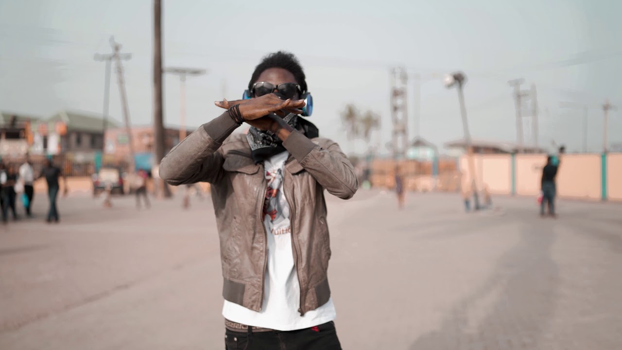 Some Where In Lagos Nigeria Dancing On The Street (prime28)