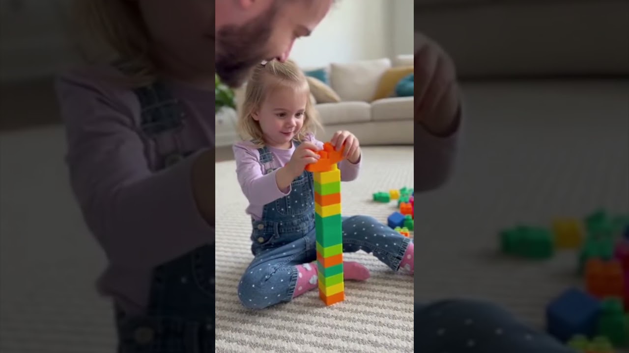 Папа наблюдает за мной 🥹 