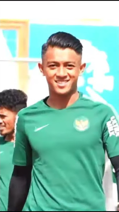 story wa febri hariyadi terkeren 2021