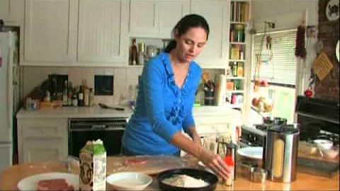 Dawn Welch from the Rock Cafe showing how to cook ...