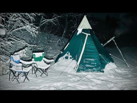 Caught in  snowstorm - winter camping in a Snowstorm with My Friend - ASMR