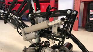 Home Made Robot Arm With lineaire Actuators Closer Look