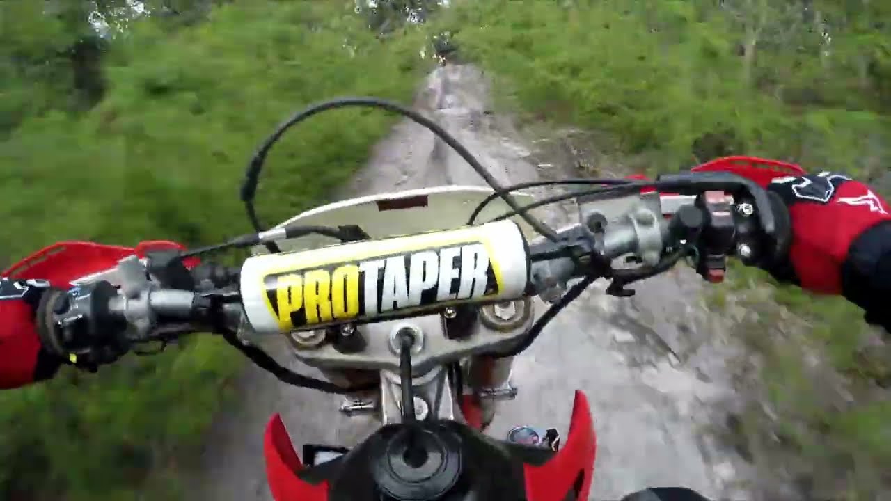 Testing the crf250x on some sandy hills with my cousins!!!