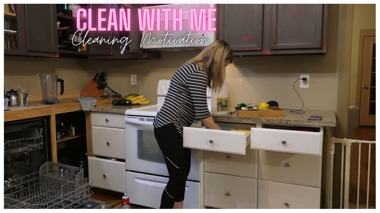 Clean With Me Extreme Cleaning Motivation  | 17 weeks and 6 Days Pregnant
