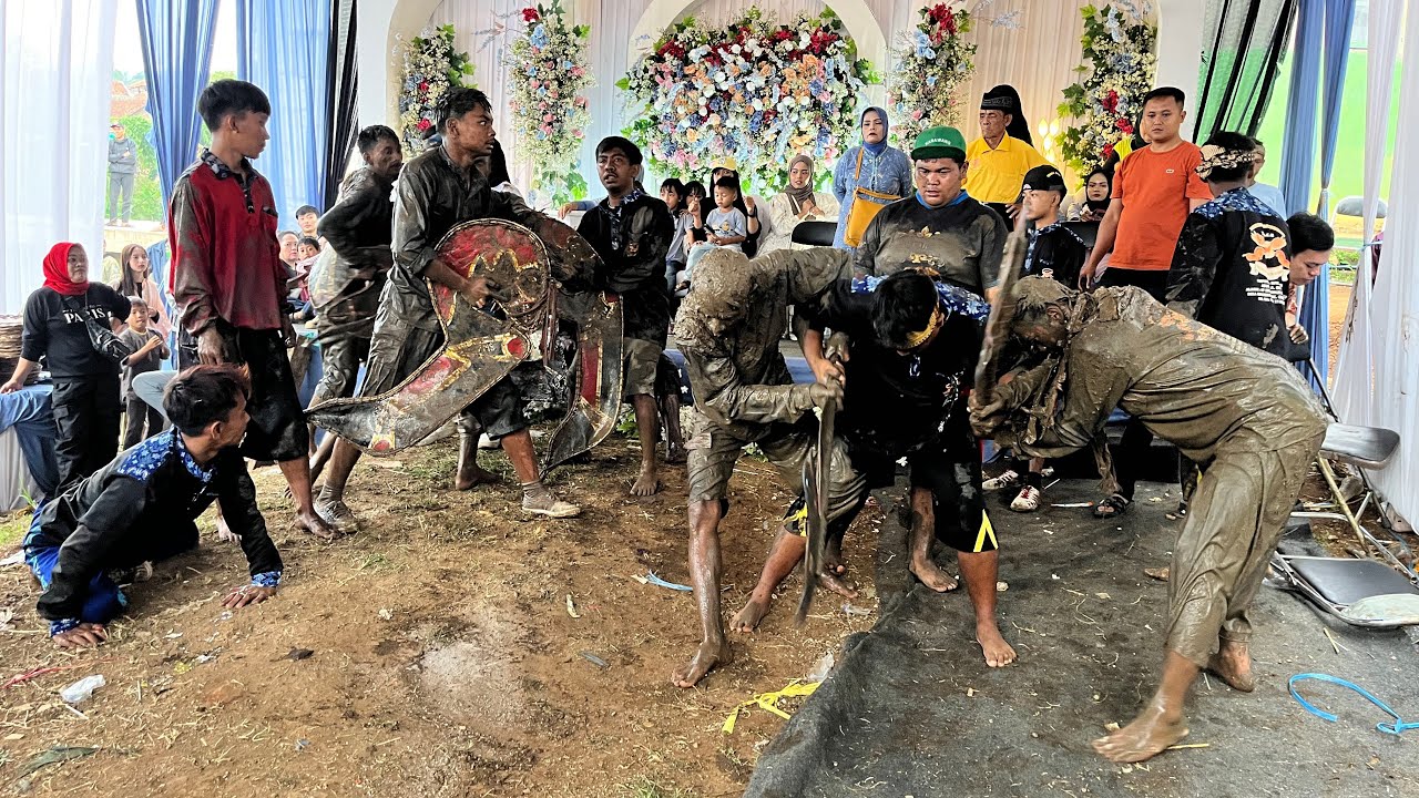 SPESIAL 6 KUDA LUMPING SENI BENJANG PUTRA MEKAR SAWARGI LIVE SEKEHONJE Giri Mekar