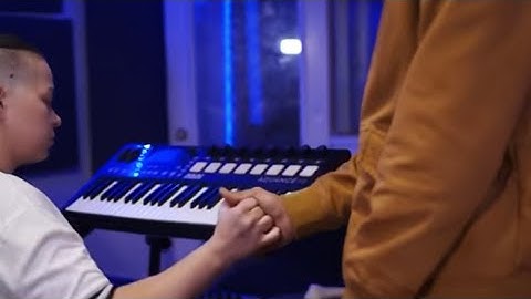 TITIDROPTHEBEAT FEAT. 4THQUARTERLUGO - DEMON TIME (STUDIO PERFORMANCE)