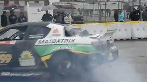 Turn and burn, 1000hp Rotary warm up KMR 99 Formula Drift PA Round 4