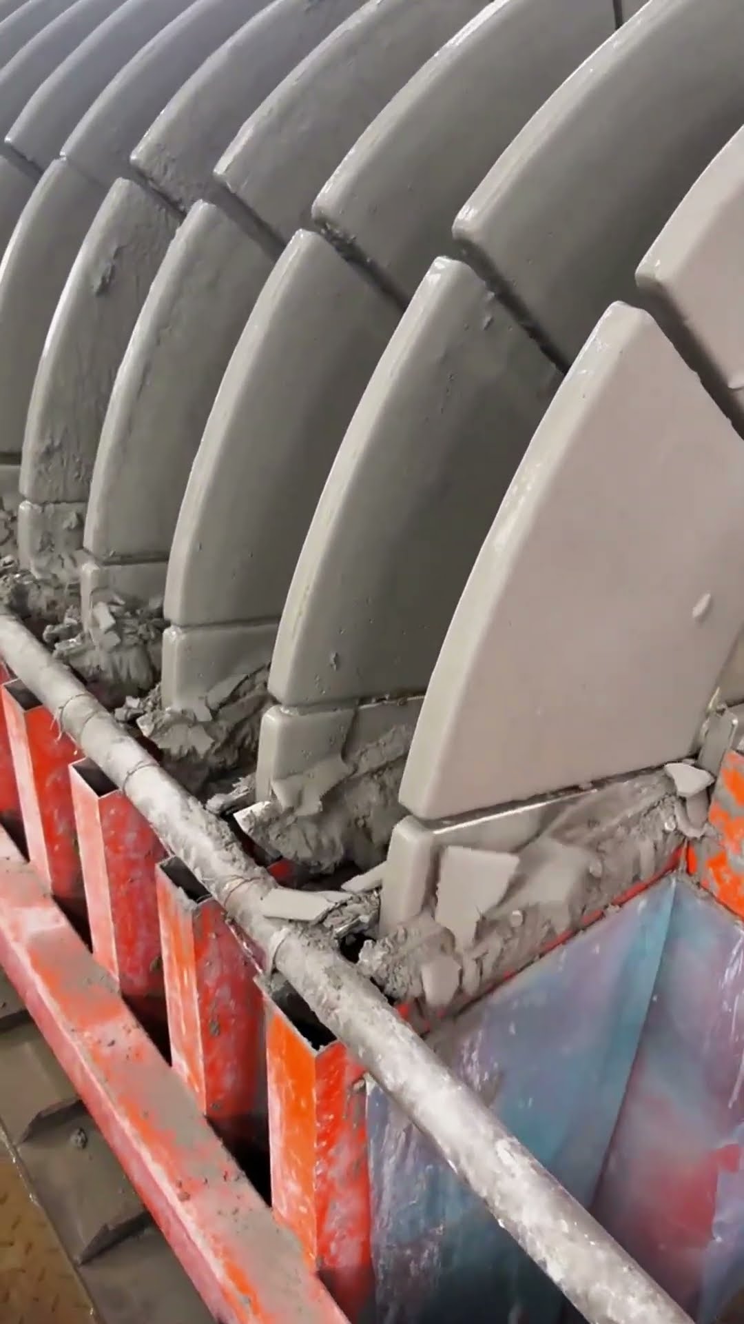 Ceramic plate production process