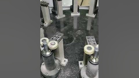 Rotating table polishing machine for brush and Artist Paint Brushes