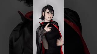 The perfect music for Mavis Dracula 🖤 #cosplay