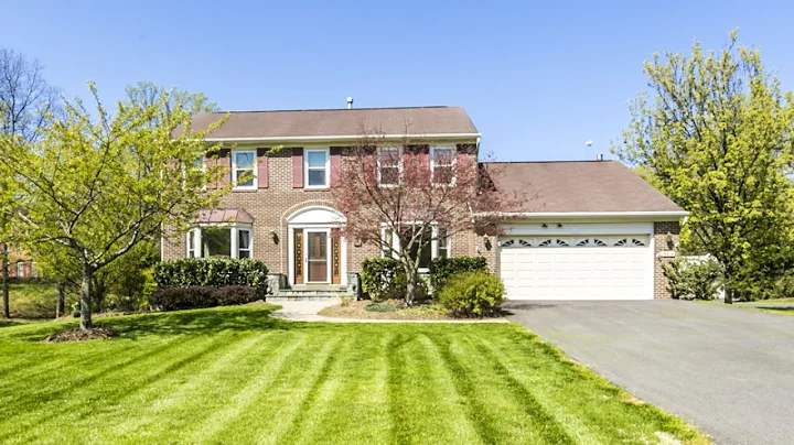 15616 Twin Valley Court | Susan Beall