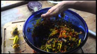 Raw kale and beet salad - Healthy and tasty vegan salads