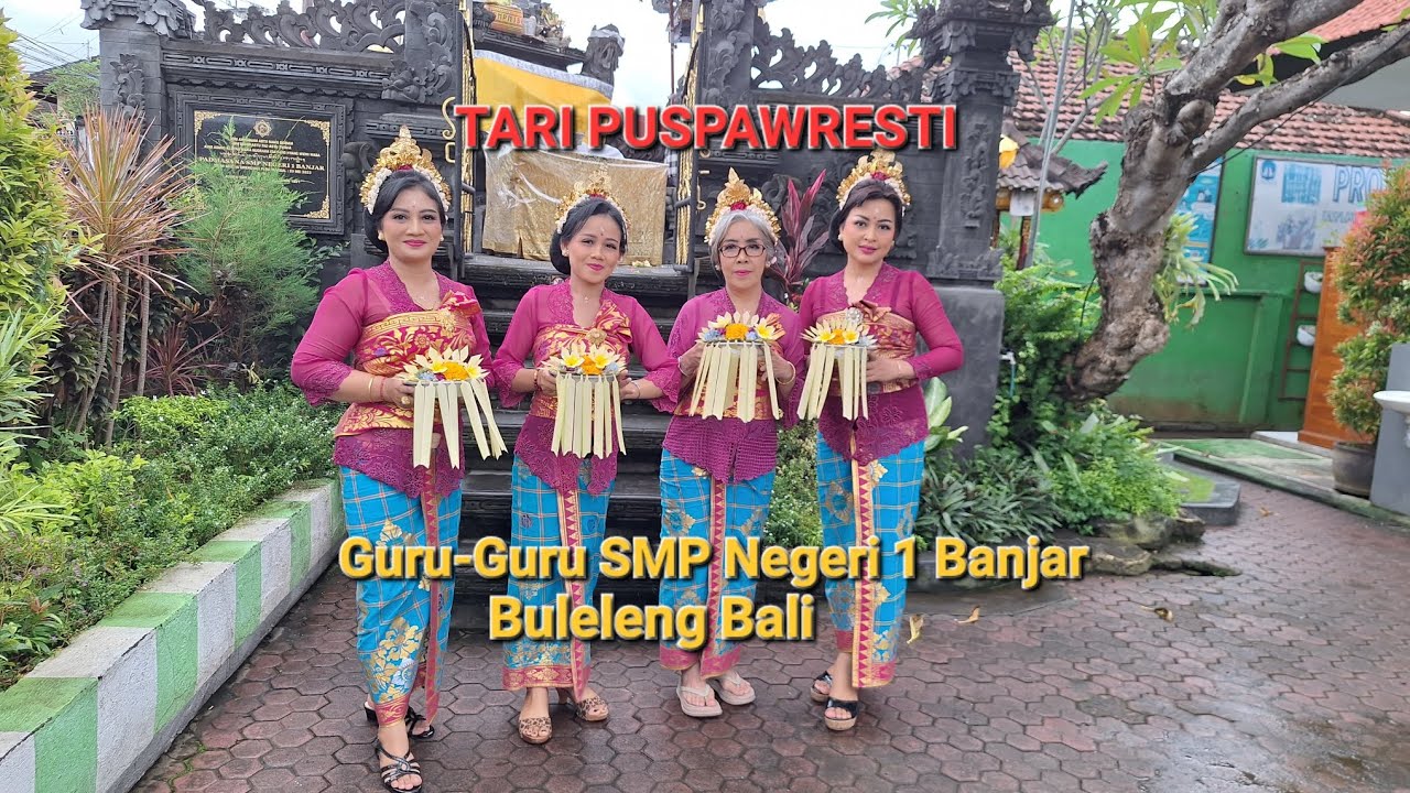 TARI PUSPAWRESTI, penari guru-guru SMP Negeri 1 Banjar
