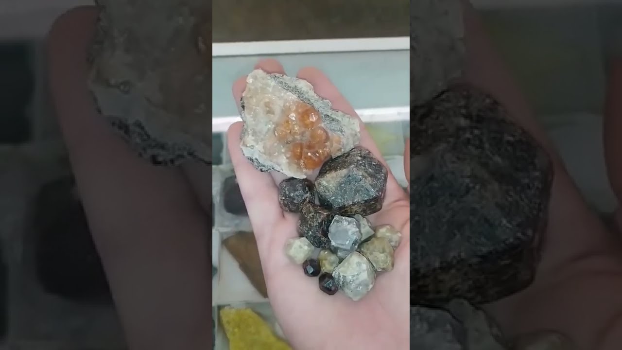 Did You Know Crystals Garnet Nature Geology